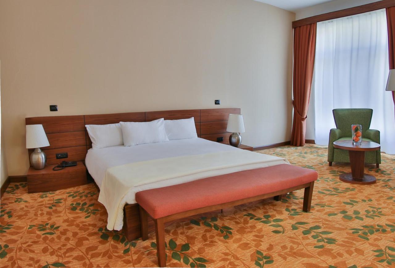 El Resort Hotel Qax Eksteriør billede