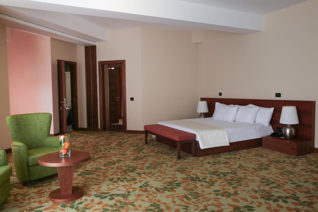 El Resort Hotel Qax Eksteriør billede