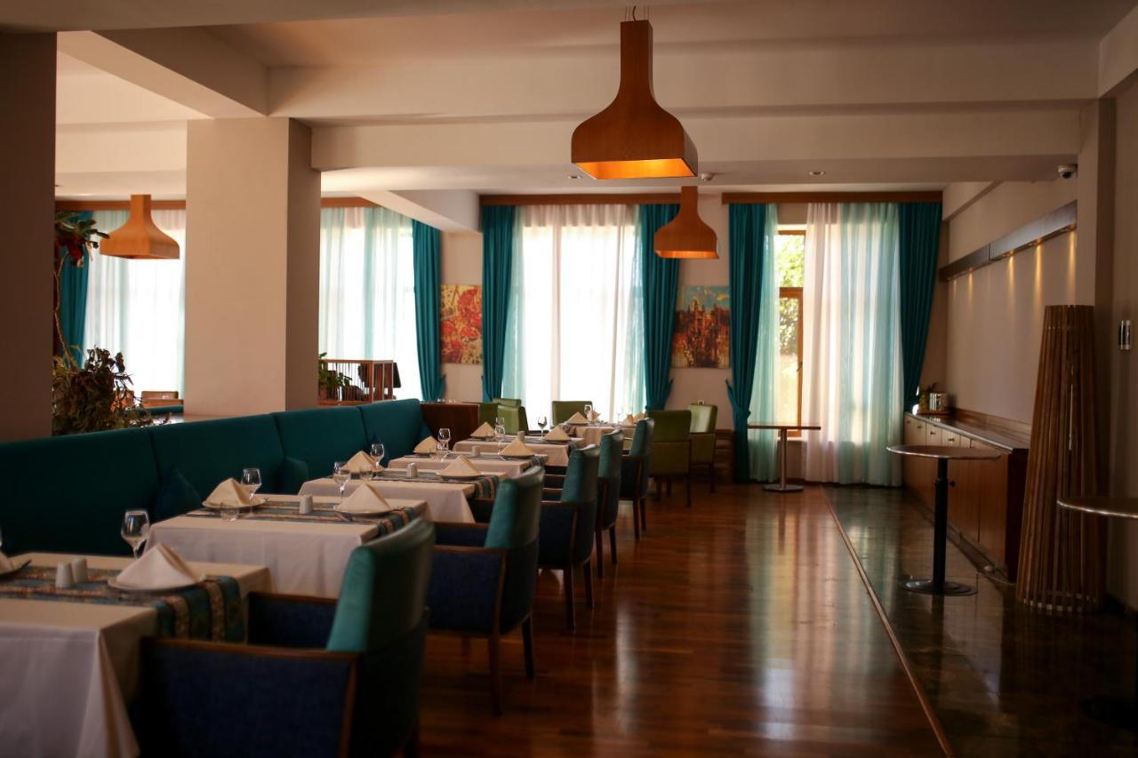 El Resort Hotel Qax Eksteriør billede